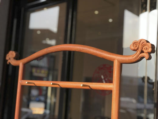 红桥红  家具严选  缅甸花梨（大果紫檀）【98 双抽屉如意衣帽架】 商品图2