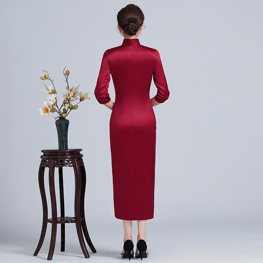 上海旗袍厂LHS-107新款礼服高贵洋气连衣裙 喜婆婆婚宴装改良修身旗袍 春季 商品图3