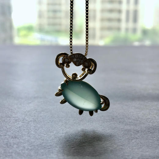 高冰种蓝晴水翡翠羊吊坠 商品图9