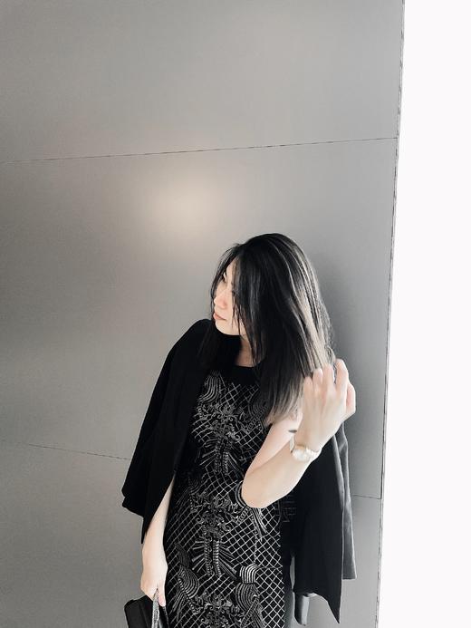 “乘风破浪”套装 够飒 够拽 职场的时尚女魔头颈袖添香 商品图3