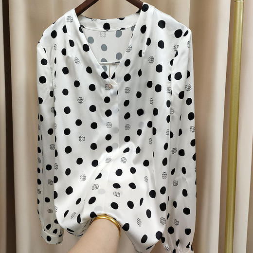 丁摩 春夏真丝衬衫V领桑蚕丝上衣别致大码上衣Q122012-DA499 商品图1