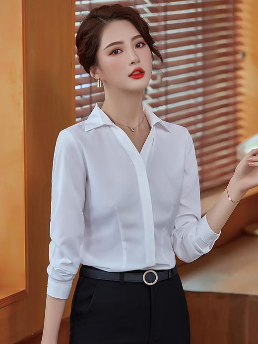 高级感白衬衫女面试免烫上衣修身正式职业装衬衣长袖内搭V领显瘦 商品图1