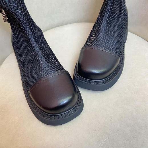 IUIU SECOND2022春季新款镂空马丁靴夏季网靴透气百搭粗跟舒适中筒商场同款U22AM17891 商品图1