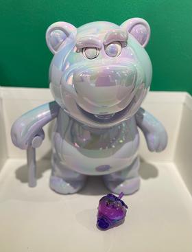 Herocross 超限量电镀珠光草莓熊 25cm