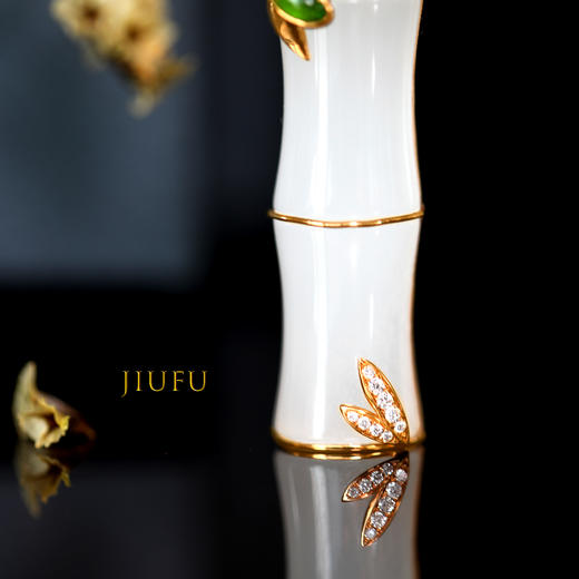 18K玫瑰金和田玉（白玉）镶钻吊坠--翠竹 /竹节30*10mm 商品图3