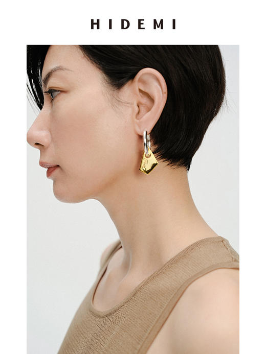 HIDEMI简约几何设计感不对称可拆卸式红色烤金耳环 商品图5