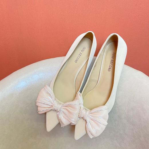 IUIU SECOND2022春季新款蝴蝶结少女风仙女鞋伴娘鞋晚宴鞋高跟单鞋商场同款U22AE18141 商品图2