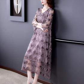 AHM  msfs9877镂空绣花气质时尚女神优雅连衣裙