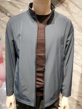 4 休博派迪 夹克