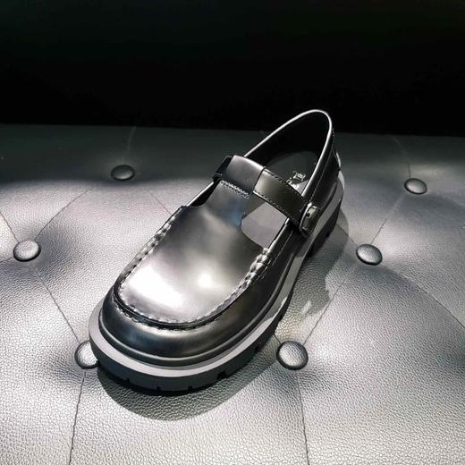 LFGJ 6143 经典方头开边珠皮玛丽珍女鞋 商品图0