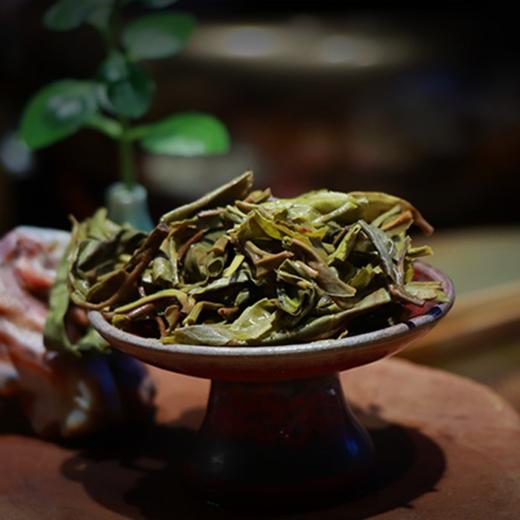 普盛号 易武大叶种晒青 普洱生茶 三年陈 200g/饼 商品图4