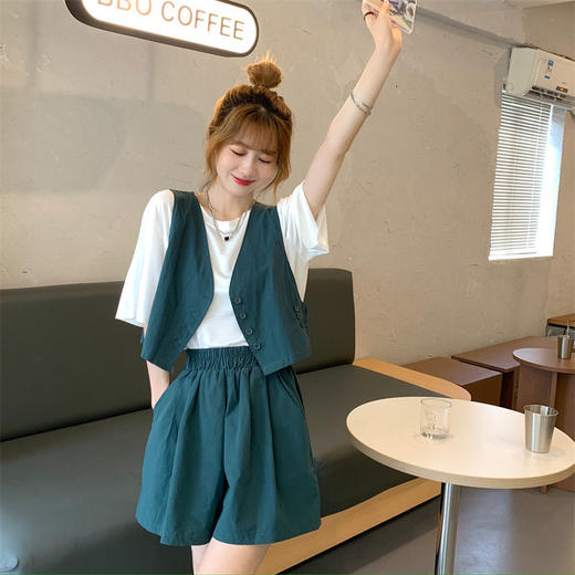 小马甲/短裤套装新款复古小众西装马甲外套短裤T恤时尚薄款两件套 商品图0