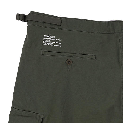 FreshService BACK SATIN CARGO SHORTS 宽松工装口袋短裤 商品图3