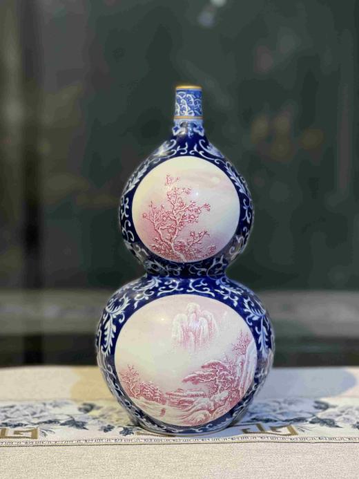 18:02青花开窗雪景葫芦瓶 商品图0