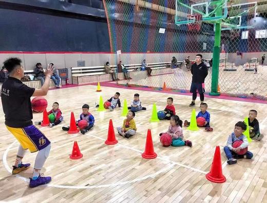 【宏鑫体育@朝阳】19.9元抢3次篮球精品课，科学有效地提升孩子整体的身体素质，动脑能力，反应能力。 商品图5