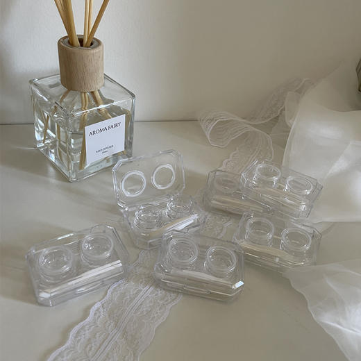 隐形眼镜盒/像鱼B52 商品图0