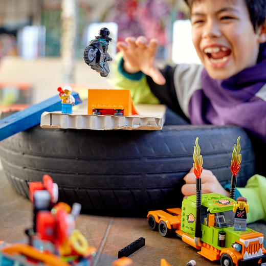 乐高卡车特技表演60294 商品图2