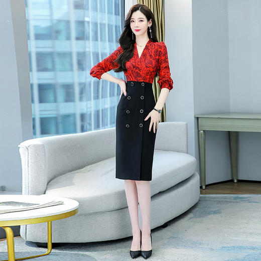 优雅时尚v领设计，气质性感百搭拼接韩版连衣裙  HR-WB22019 商品图1