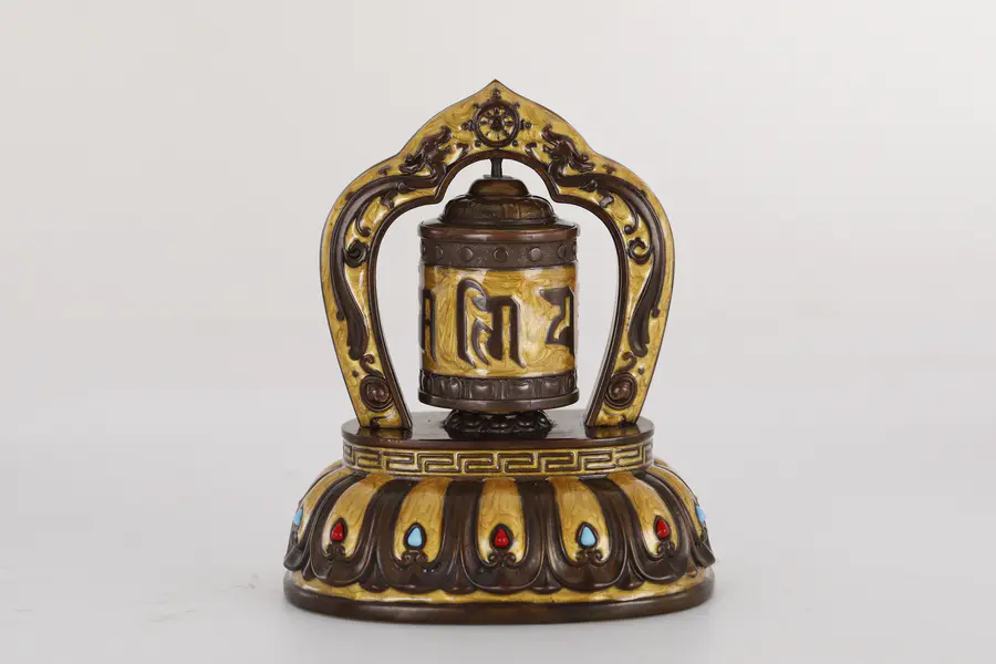 包铜车载太阳能转经轮