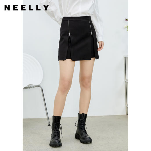 NEELLY纳俪商场同款春夏黑色半身裙女裙摆开叉设计高腰A字裙短裙N22022E01079 商品图1