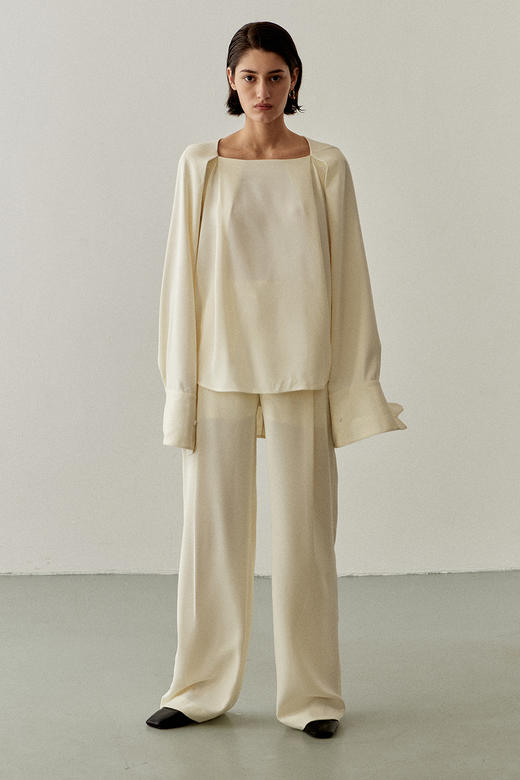 Viktoria Chan | SS22005 Rika structured blouse [长袖上衣 浅米 / 黑 ] 商品图5