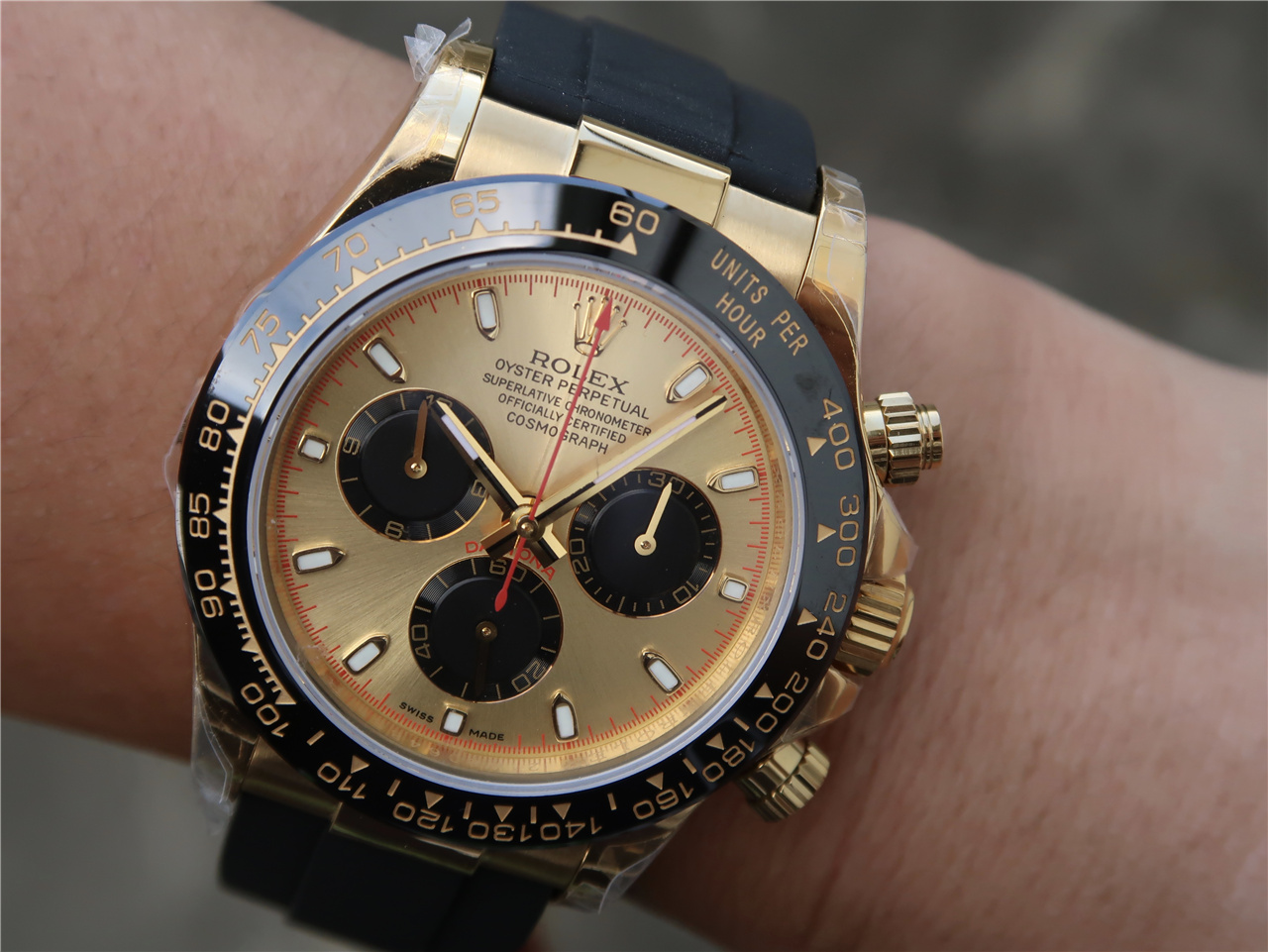 劳力士迪通拿橡胶表带 jh劳力士迪通拿橡胶表带116518ln