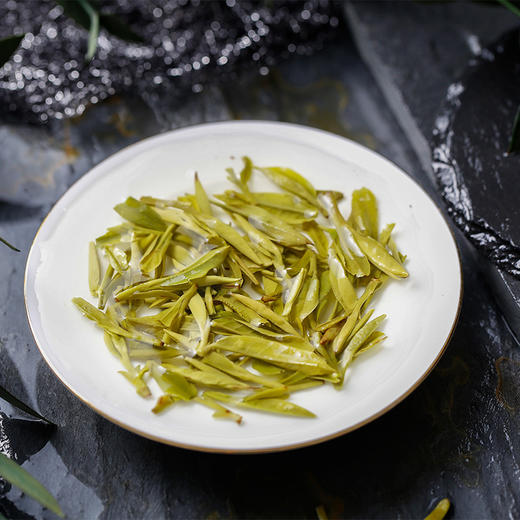 【2026年新茶现货】狮峰丨龙井茶 头采 头鲜 明前特级 绿茶 纸包 200g 商品图2