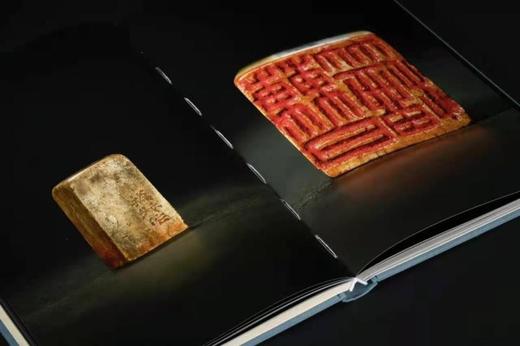 秋水轩金石丛刊：《吴赵印存:附吴让之印集》《吴赵印存：精选萃编》，函套精装2册，戴丛洁编，西泠印社出版社2021年4月版，定价600元。全国统一售价：蓝色精装编号本480元 商品图10