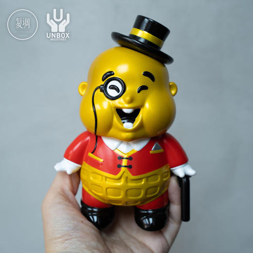 现货Unbox Chubbi 花生肥仔 金色大号 搪胶 商品图4