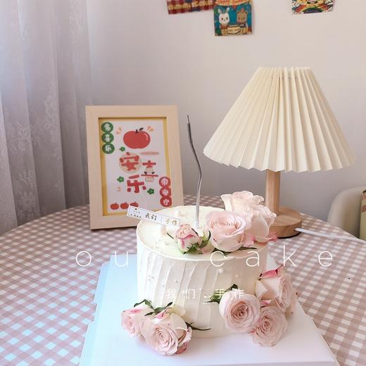 浅粉色鲜花蛋糕(鲜花按当天采购搭配)-低糖处理 商品图1