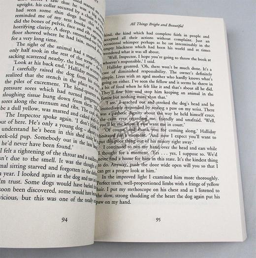 万物有灵且美英文原版 All Things Bright and Beautiful 人与动物的故事 众生皆灵且美 吉米哈利 James Herriot 英文版进口英语书 商品图2