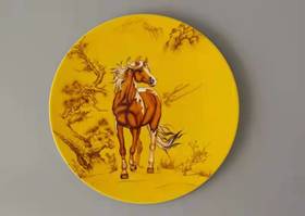 国瓷永丰源 元德龙3300垫盘之乾隆八骏