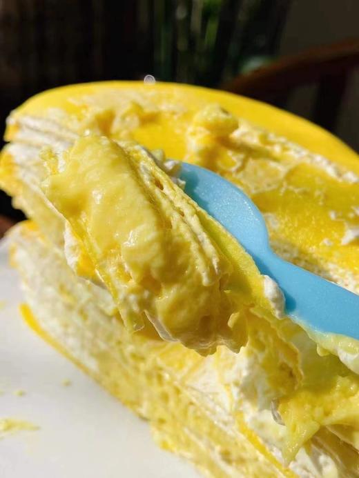 爆浆榴莲千层蛋糕58元一个