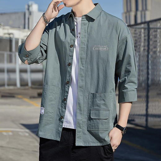 2022时尚新款韩版七分袖男士衬衫翻领休闲绿色宽松型夏季现货普通纯色棉青年衬衫男 商品图0