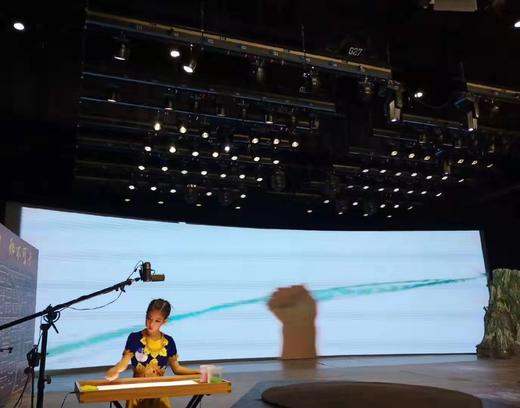 【萱影沙画@高新@南关】19.9元抢购3次创意沙画课程，精准快速的培养孩子的专注力，左右手协调能力，增强自信心（两个校区，就近上课） 商品图2