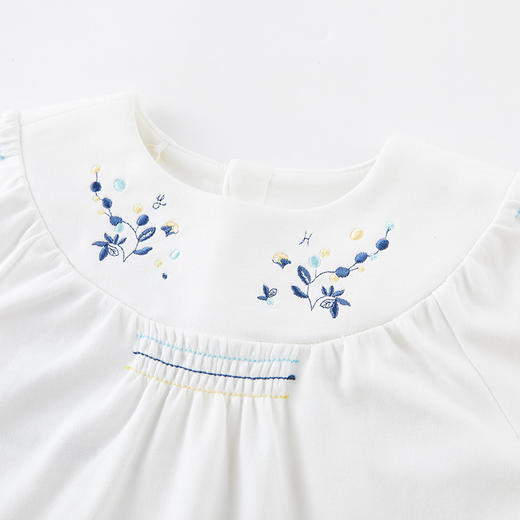 英氏女童春秋精致优雅T恤纯棉圆领长袖套头衫百搭上衣YRTAJ12183A 商品图2