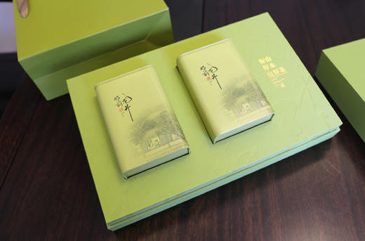 2024新茶六雨绿茶龙井礼盒装茶叶 商品图2