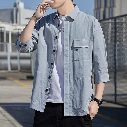 2022时尚新款韩版七分袖男士衬衫翻领休闲绿色宽松型夏季现货普通纯色棉青年衬衫男 商品图8