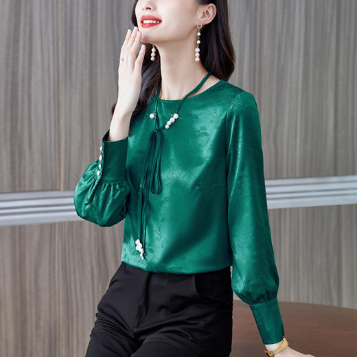 法式复古，圆领钉珠系带休闲提花仿真丝衬衫KQL-861 商品图1