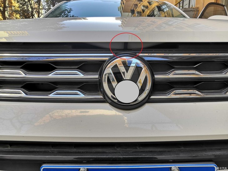 使用玻璃油膜去除剂还我清晰视野