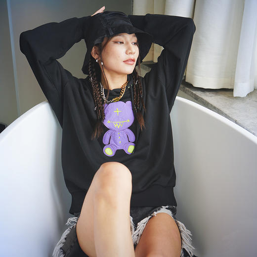 MISHKA熊贴布绣花卫衣M21100482M 商品图3