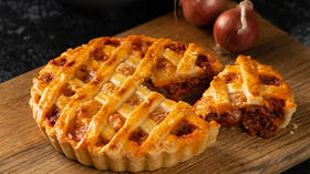 浓郁番茄酥香肥牛派