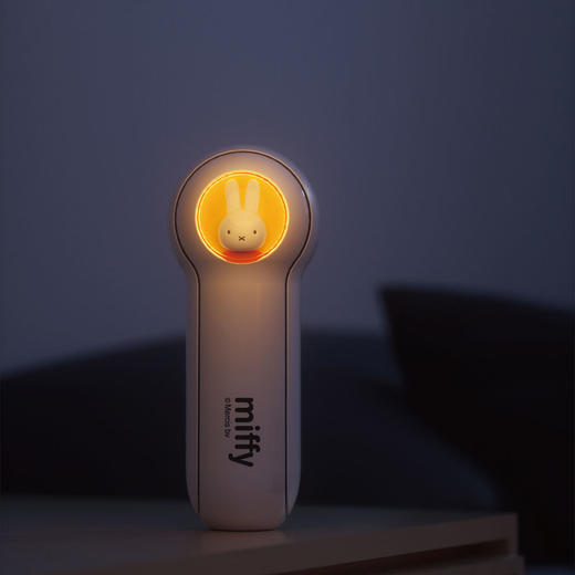 手持小风扇便携式太空舱迷你小型超静音usb可折叠挂脖 商品图4