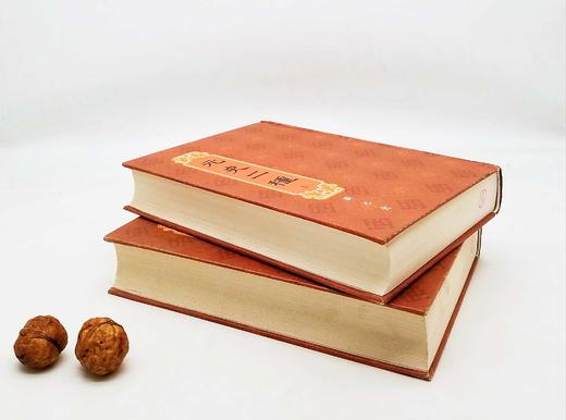 《元史二种》，上下两册，精装影印，柯劭忞、屠寄等著，上海古籍出版社2012年版，1099页，定价580，售价350元。品相9成。本书收《新元史》和《蒙兀儿史记》,这是两种可与《二十四 商品图2