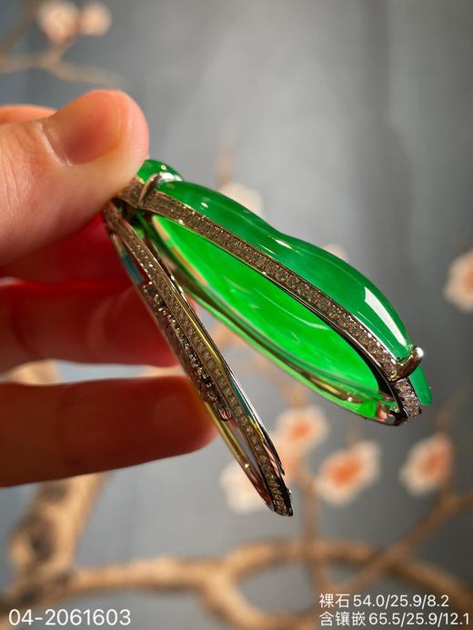 04-2061603，玻璃帝王绿福瓜吊坠。具体价格微信咨询 商品图7