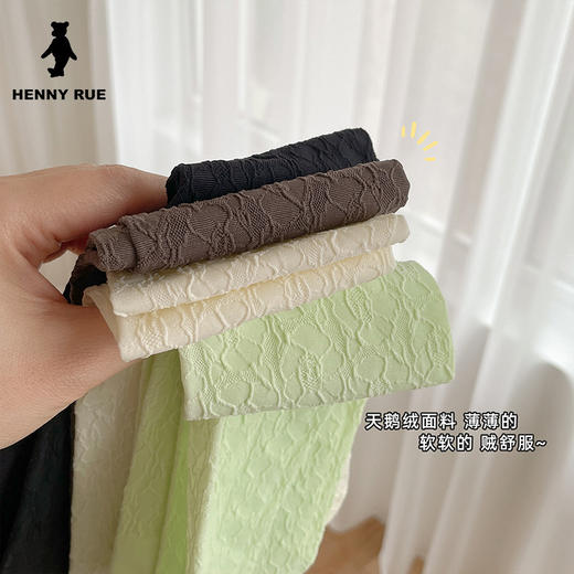 「HENNY RUE 春夏款」女袜软糯立体花朵提花小腿女袜配饰 商品图3