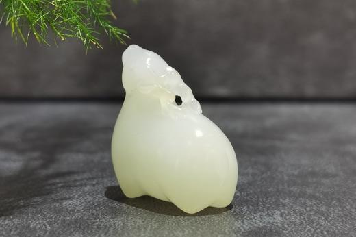 【御珠宫坊】羊脂白玉小鹿挂件 商品图3
