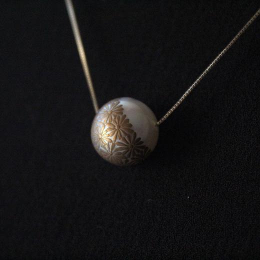 在途4周到｜KARAFURU-菊-珍珠 项链［日本设计师］ 商品图2