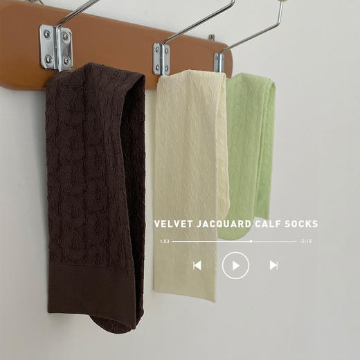 「HENNY RUE 春夏款」女袜软糯立体花朵提花小腿女袜配饰 商品图1