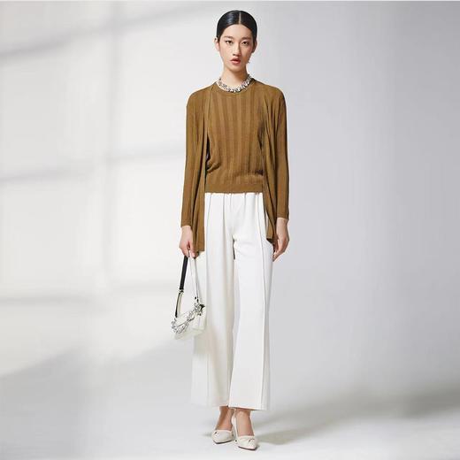 蓝地抽条圆领短袖针织衫BLWCZ086000 商品图2